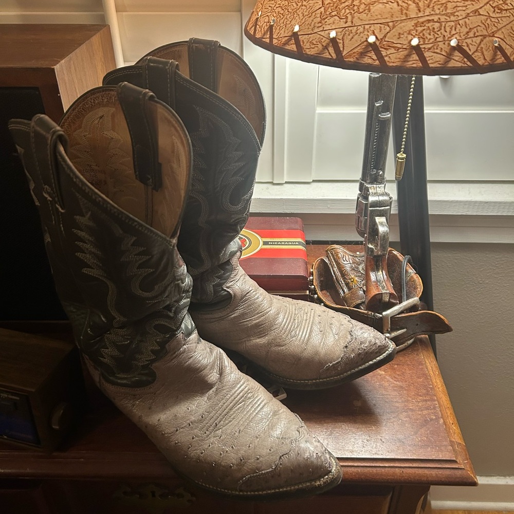 Justin gray ostrich wing tips